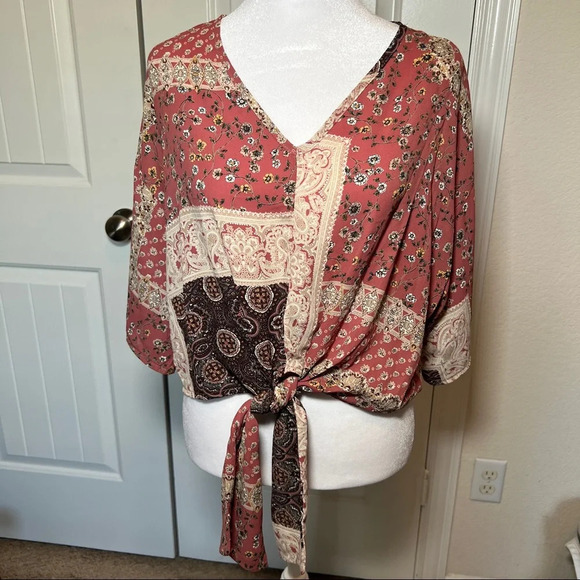 I. Joah V-Neck Tie Front Multimedia Boho  Top, Small - Picture 1 of 8